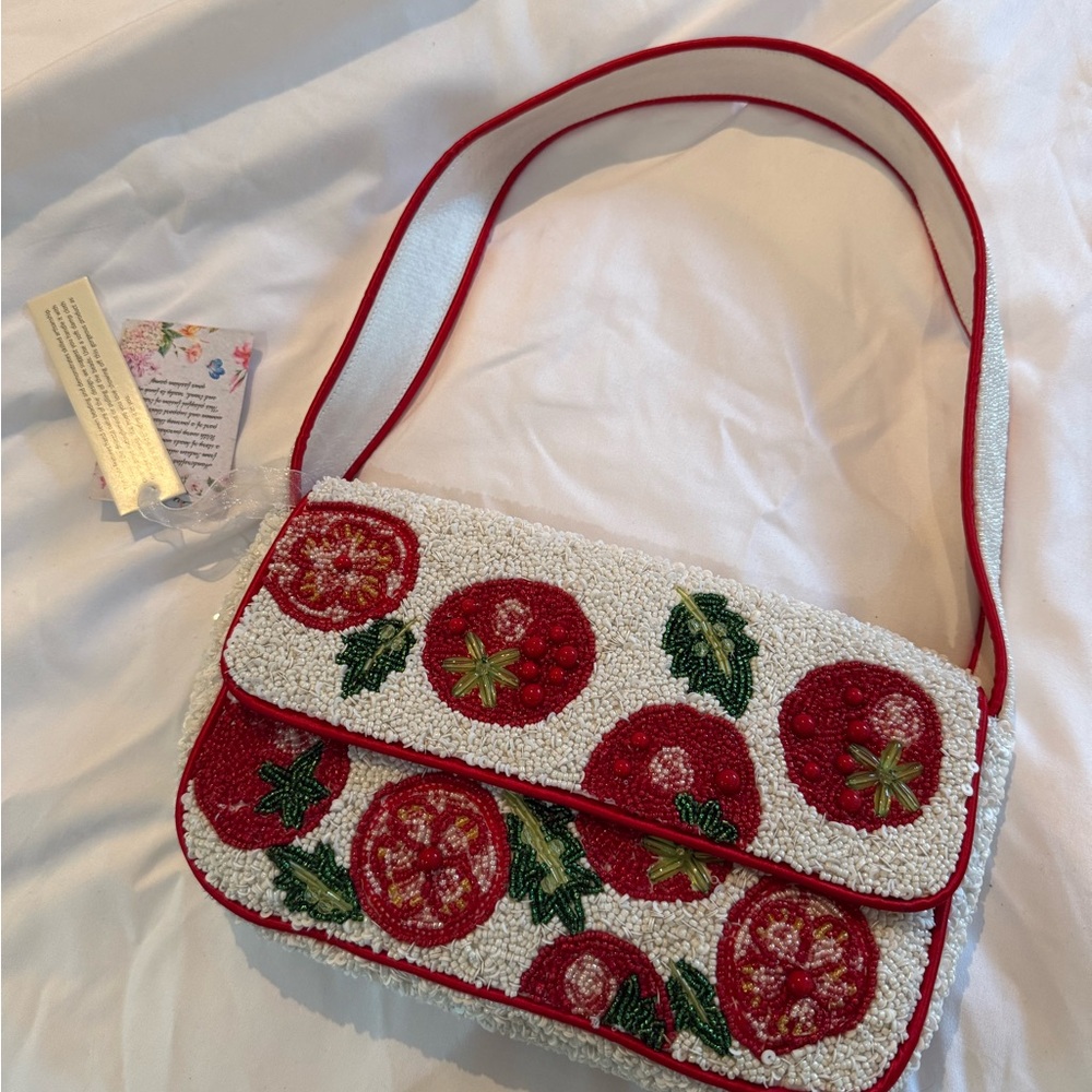 Tomato beaded bag